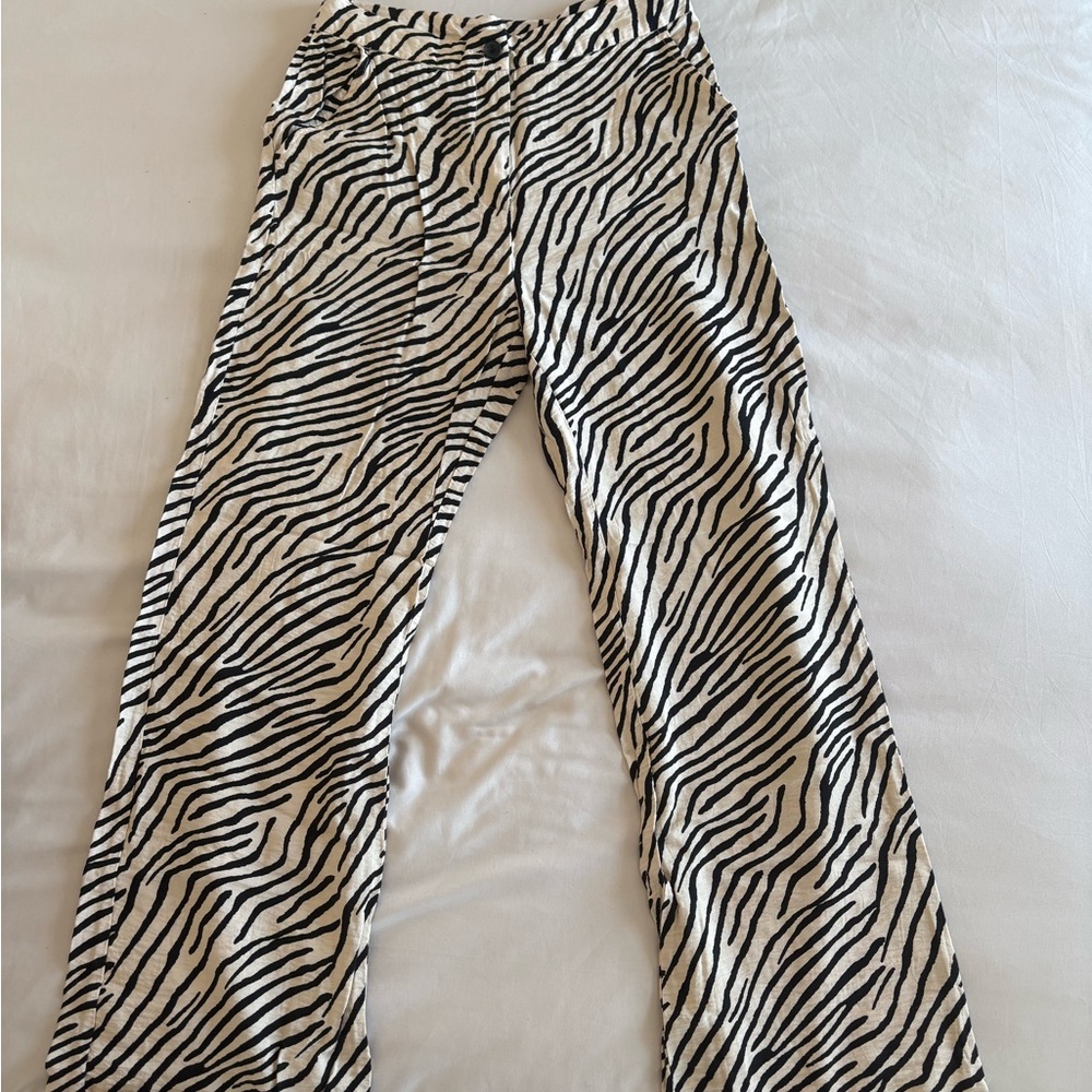 Sincerely Jules Black and White Zebra Pants